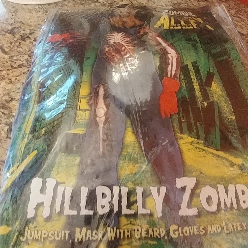 *Smiffy's Hillbilly Zombie Adult Medium Costume